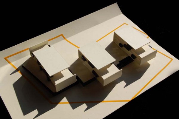 Stanovanjska stavba ob Streliški ulici v Novi Gorici