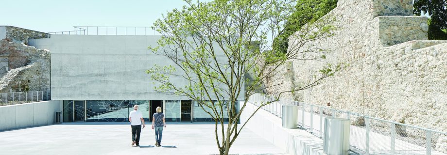 Neue Galerie und Kasematten / Neue Bastei v avstrijskem Wiener Neustadtu. Fotografije: David Schreyer