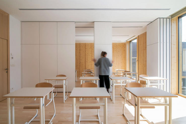 Zavod za gluhe in naglušne Ljubljana, avtorji: Maruša Zorec, Ana Merklin, Martina Tepina, Uroš Rustja