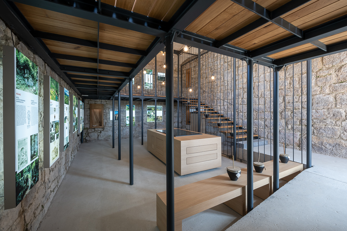 ZAKLADNICA ČRNOMELJ